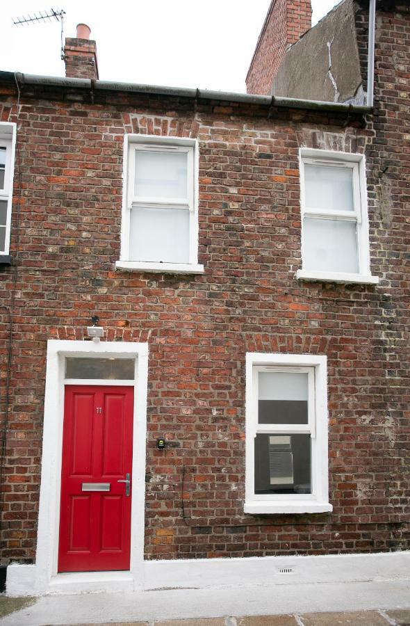11 College Place North ベルファスト エクステリア 写真